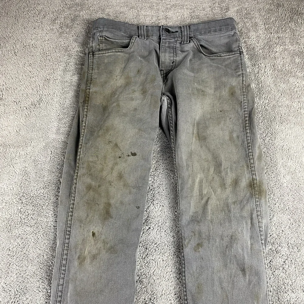 Levis stains has
